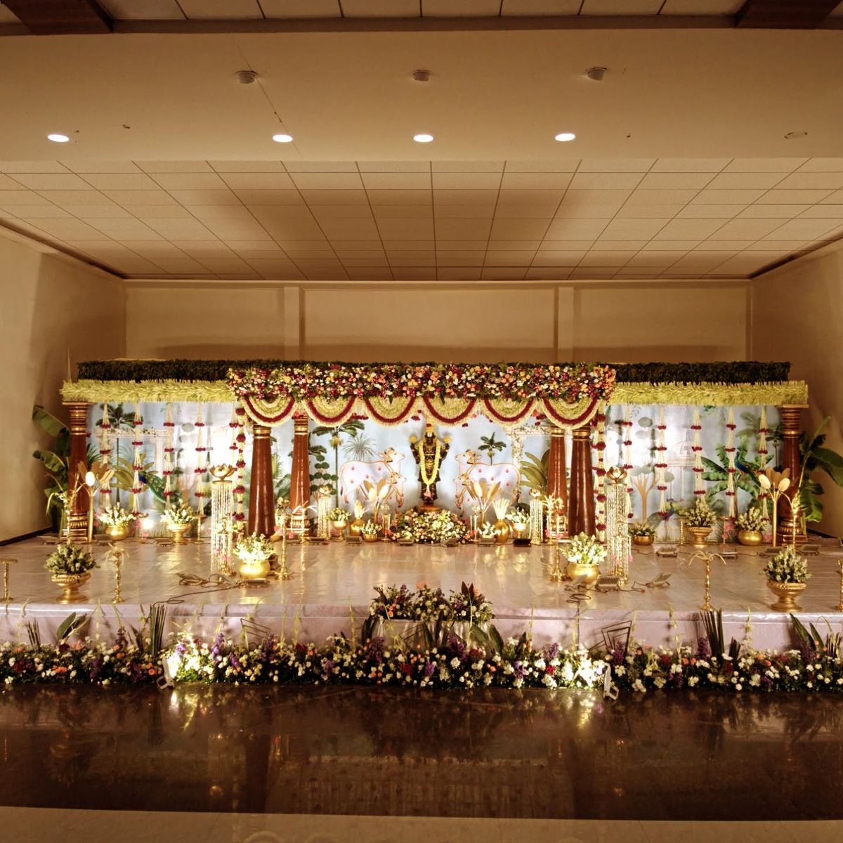 Floral centerpiece design