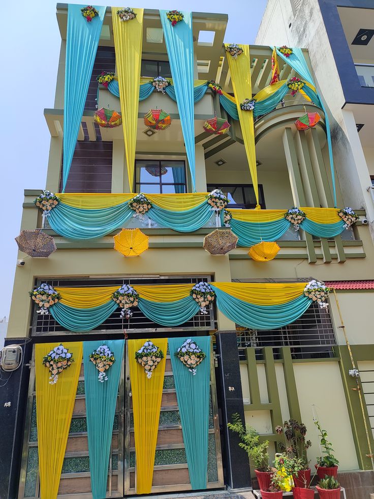 Wedding ceremony décor