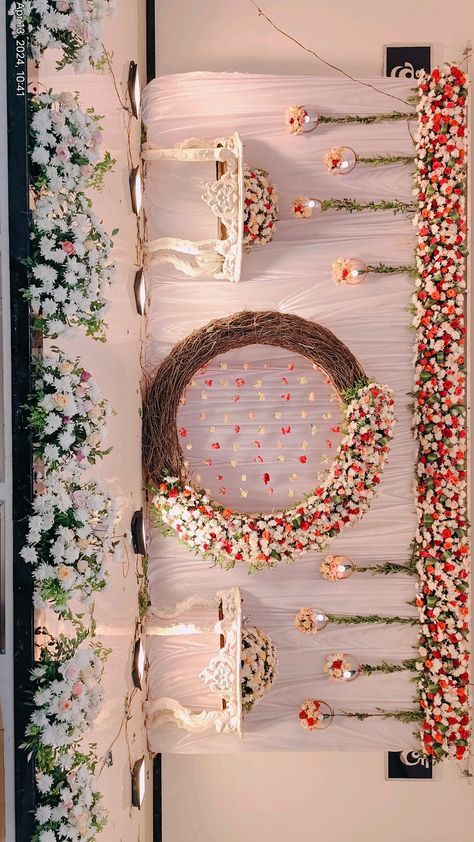 Traditional event decor